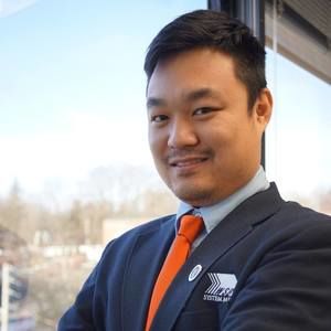 Meet your Posher, Cheung